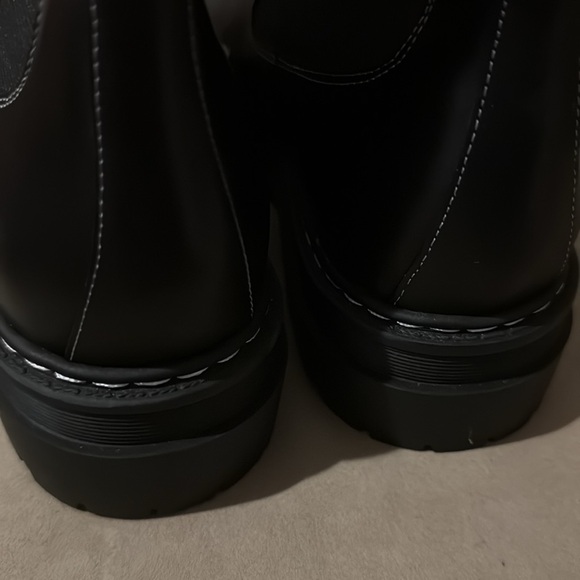 Marc Fisher Women's Patrick Chelsea Boot - Black Lug Sole Booties size 9.5 NWOT - Picture 7 of 10